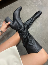 Cargar imagen en el visor de la galería, Velvet
