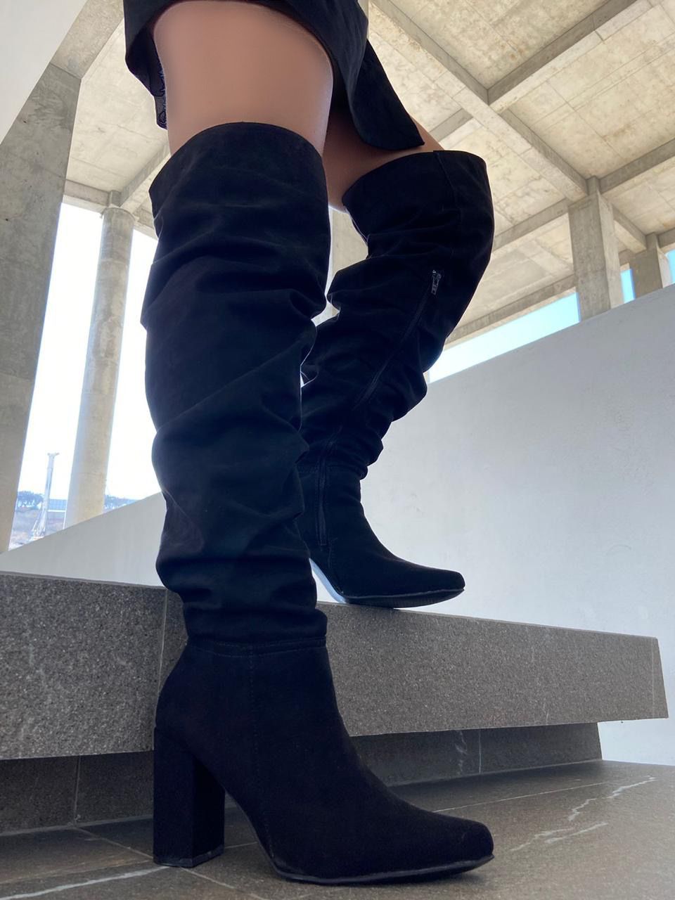Topyc black